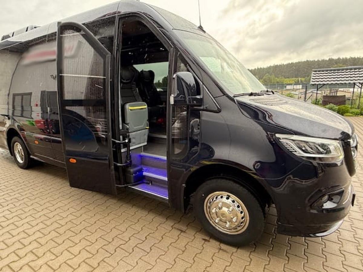 PHOTO-2025-11-27-15-39-553